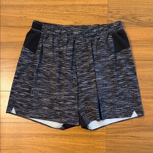 Lululemon Athletica Men's Black and Gray Athletic Shorts (Pace Breaker/5”/Lined)